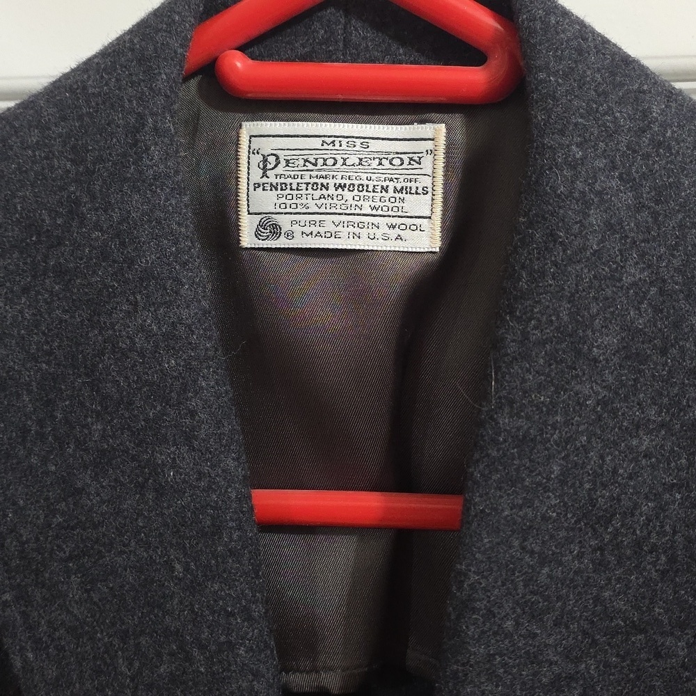 Miss Pendleton Vintage 100% Virgin Wool Made In USA Blazer Gray Black Size Med - Picture 2 of 10